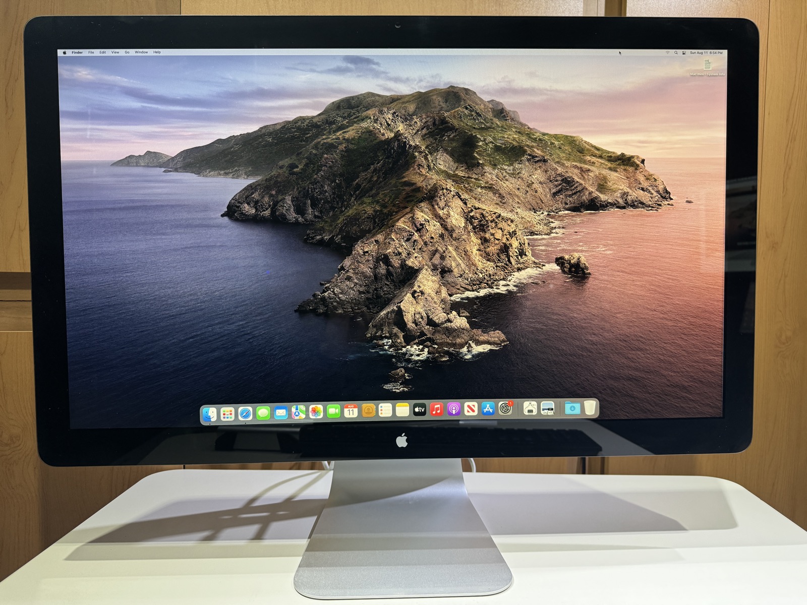 Apple Thunderbolt Display 27-inch MC914LL/A (A1407) - Original Box & Adapters